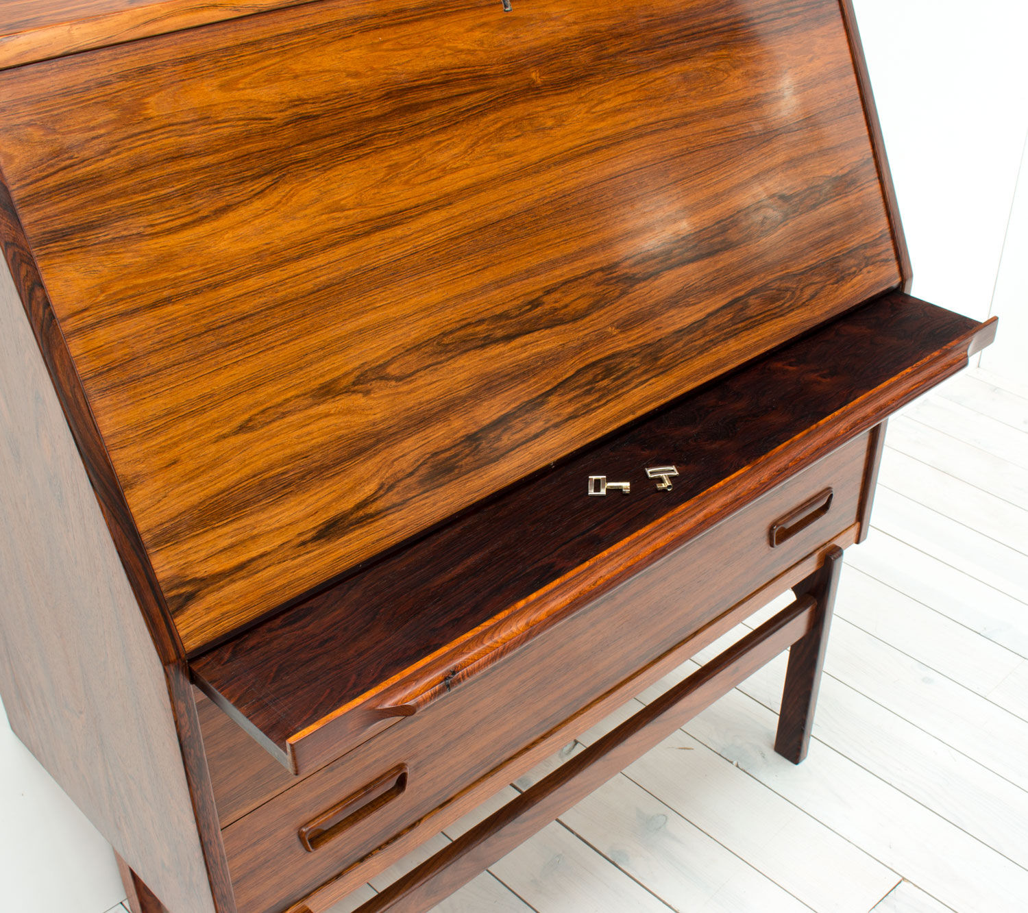 Danish Rosewood Model 68 Bureau by Arne Wahl Iversen, 1960s