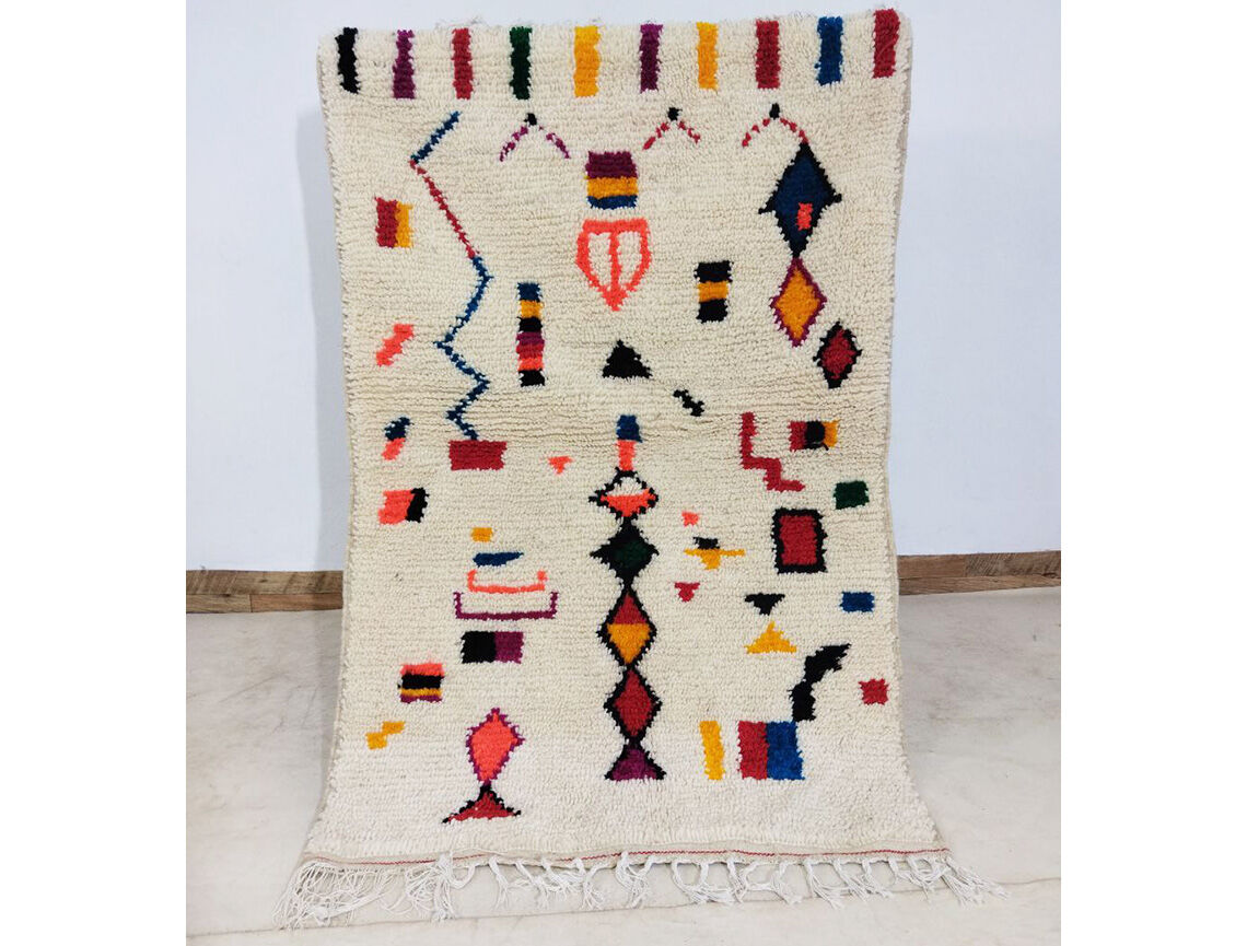 Moroccan berber carpet 152x100cm