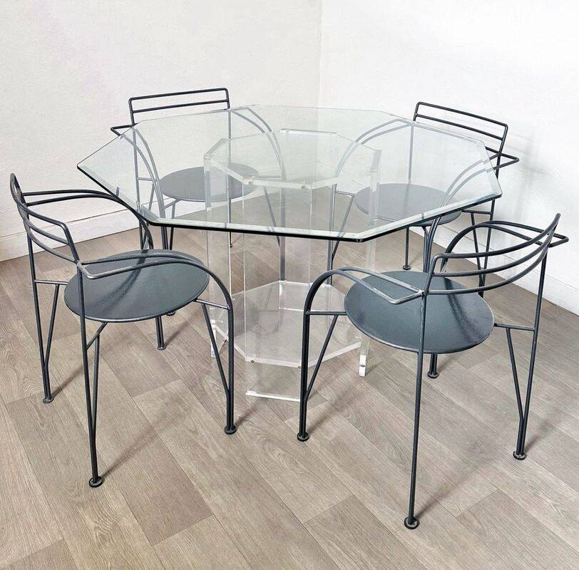 Marais International dining table. 70s