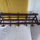 Wall coat rack/cloakroom in arched wood