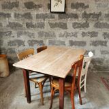 Farm table 4 to 6 people
