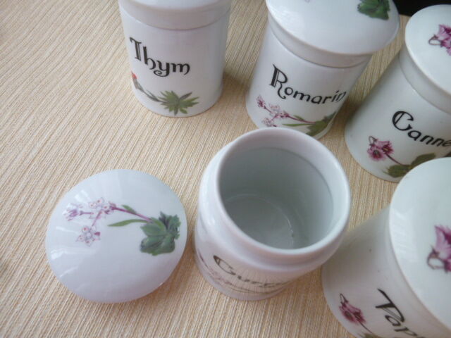 Series of 6 porcelain spice pots from Berry Lourioux