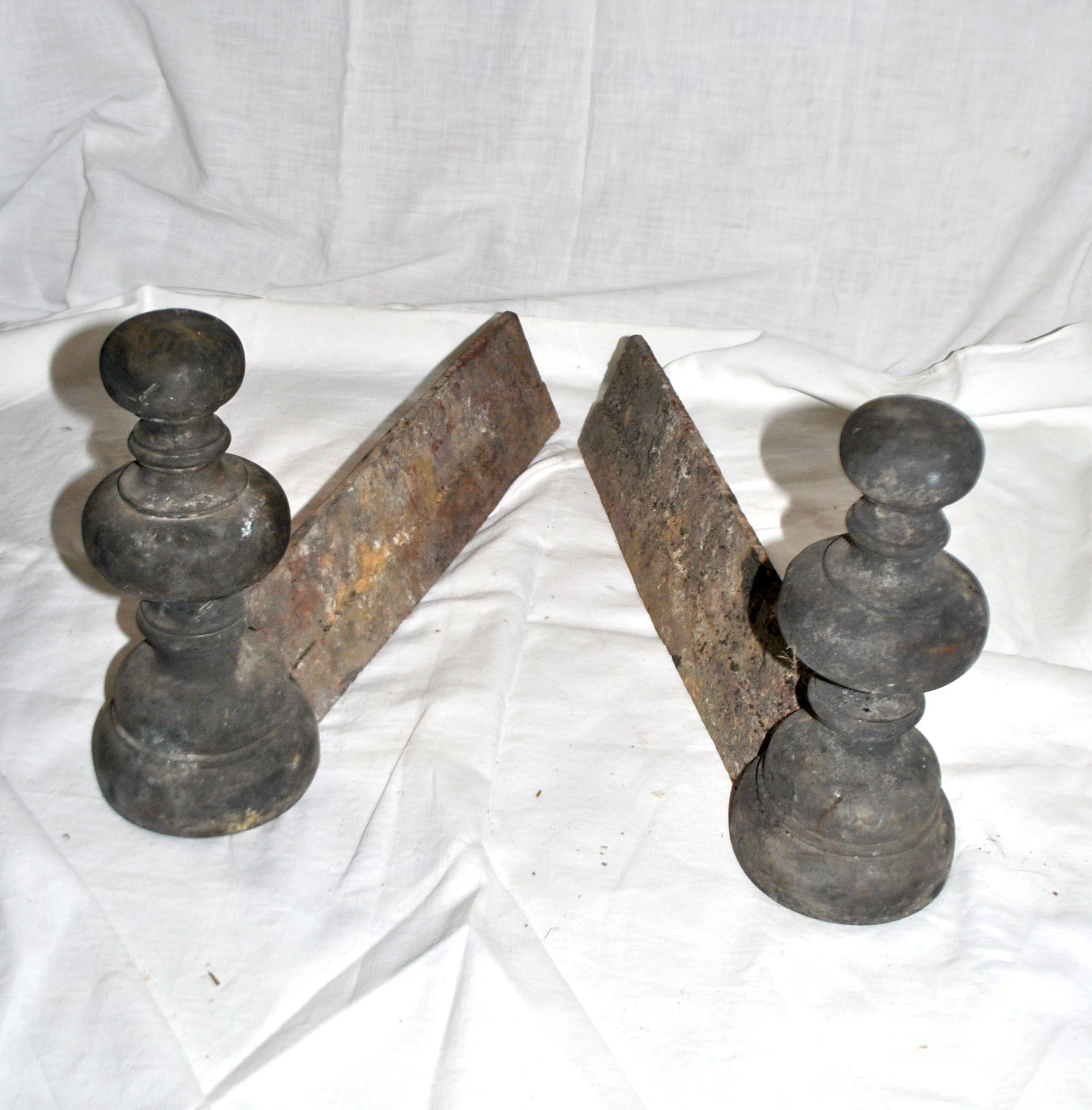 Cast iron fireplace grates