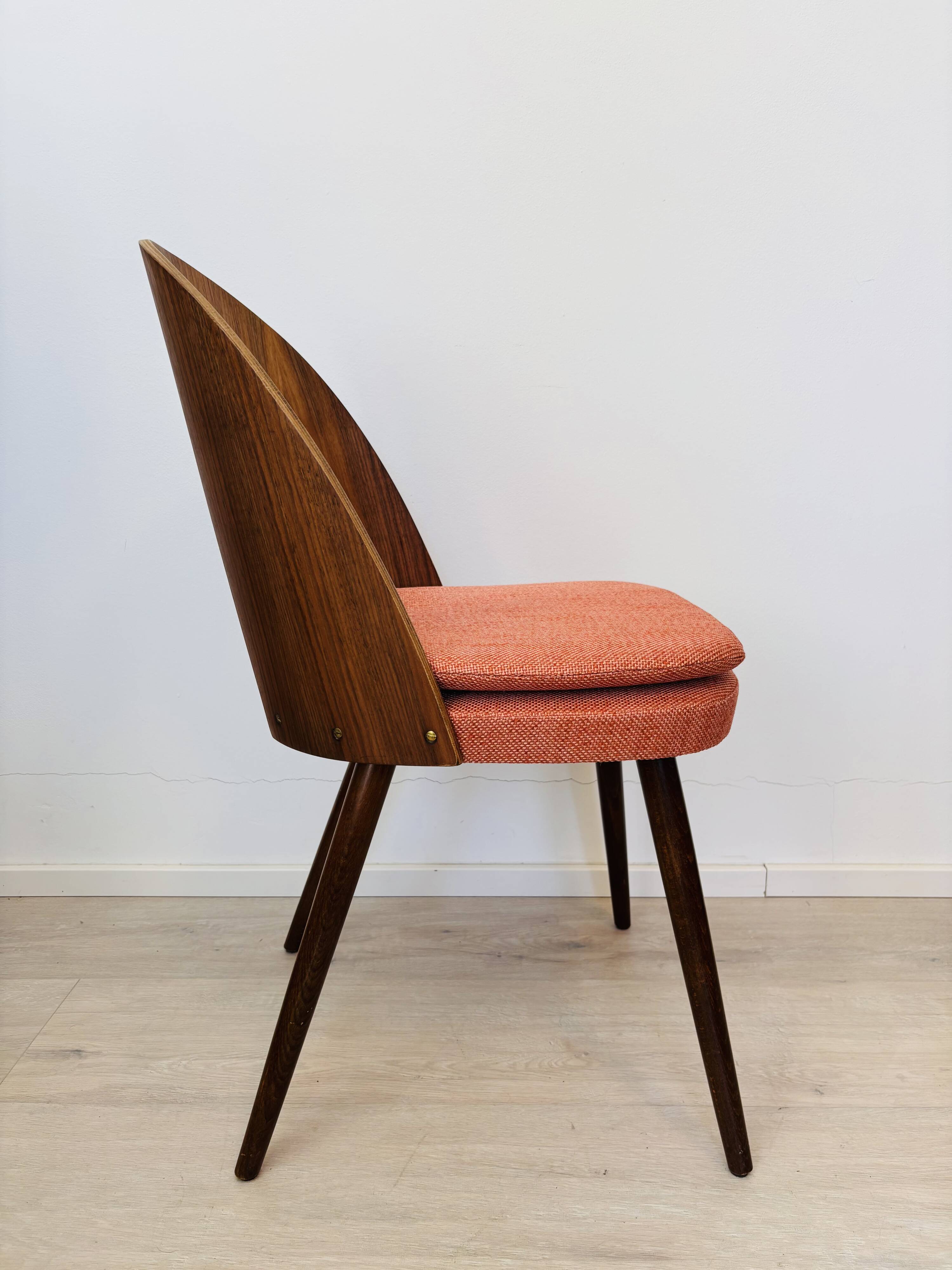 Mid Century Dining Chair by Antonin Suman for TON, Czechoslovakia 1960’s