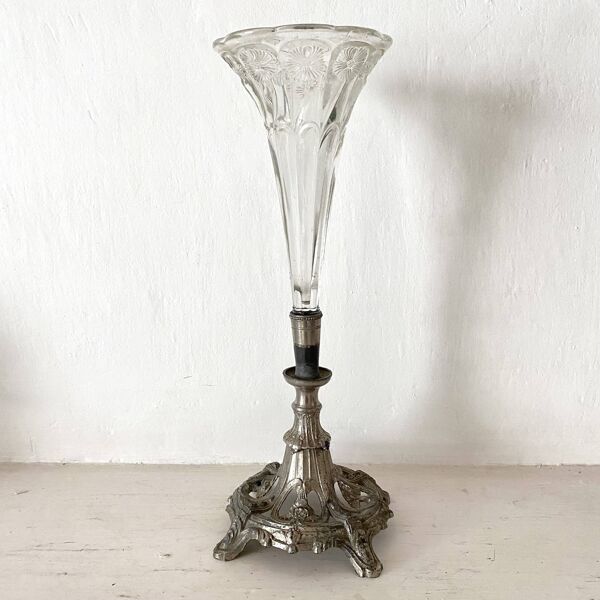 Vase art nouveau, vase cornet, centre de table tulipier