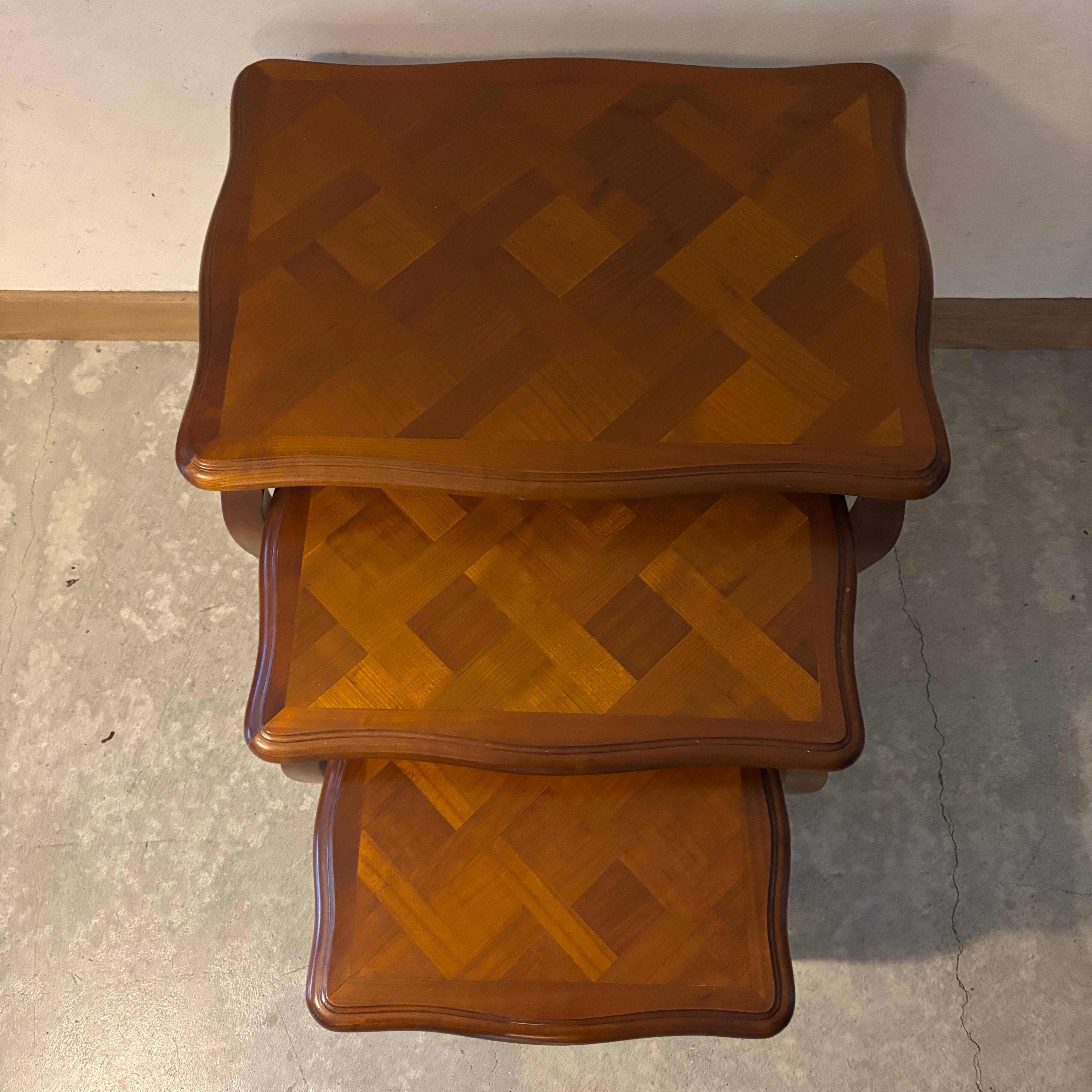 Nest of tables in cherry wood, Louis XV style