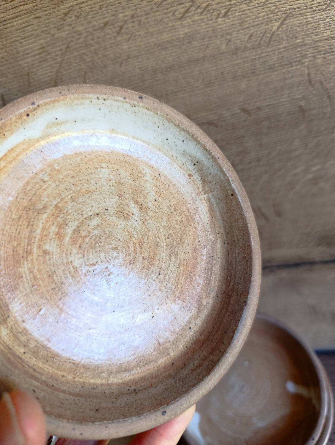 8 small dessert plates in raw and refined stoneware, vintage.