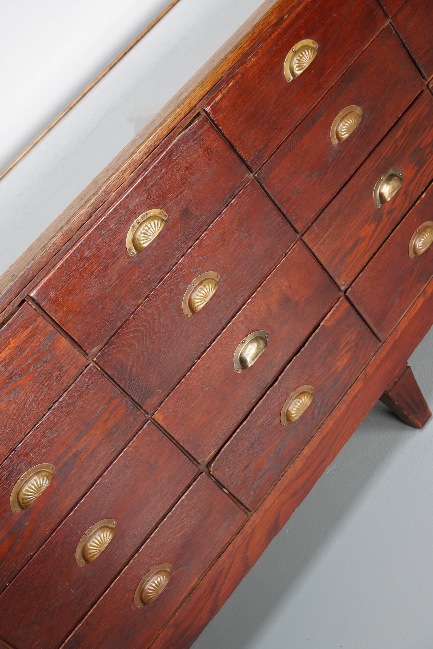 Antique English oak and glass counter/display cabinet, circa 1920-1930