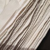 Set tablecloth and 12 damask towels