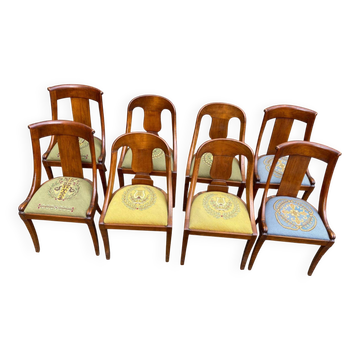 8 chaises gondoles en bois massif et tissu vert et bleu