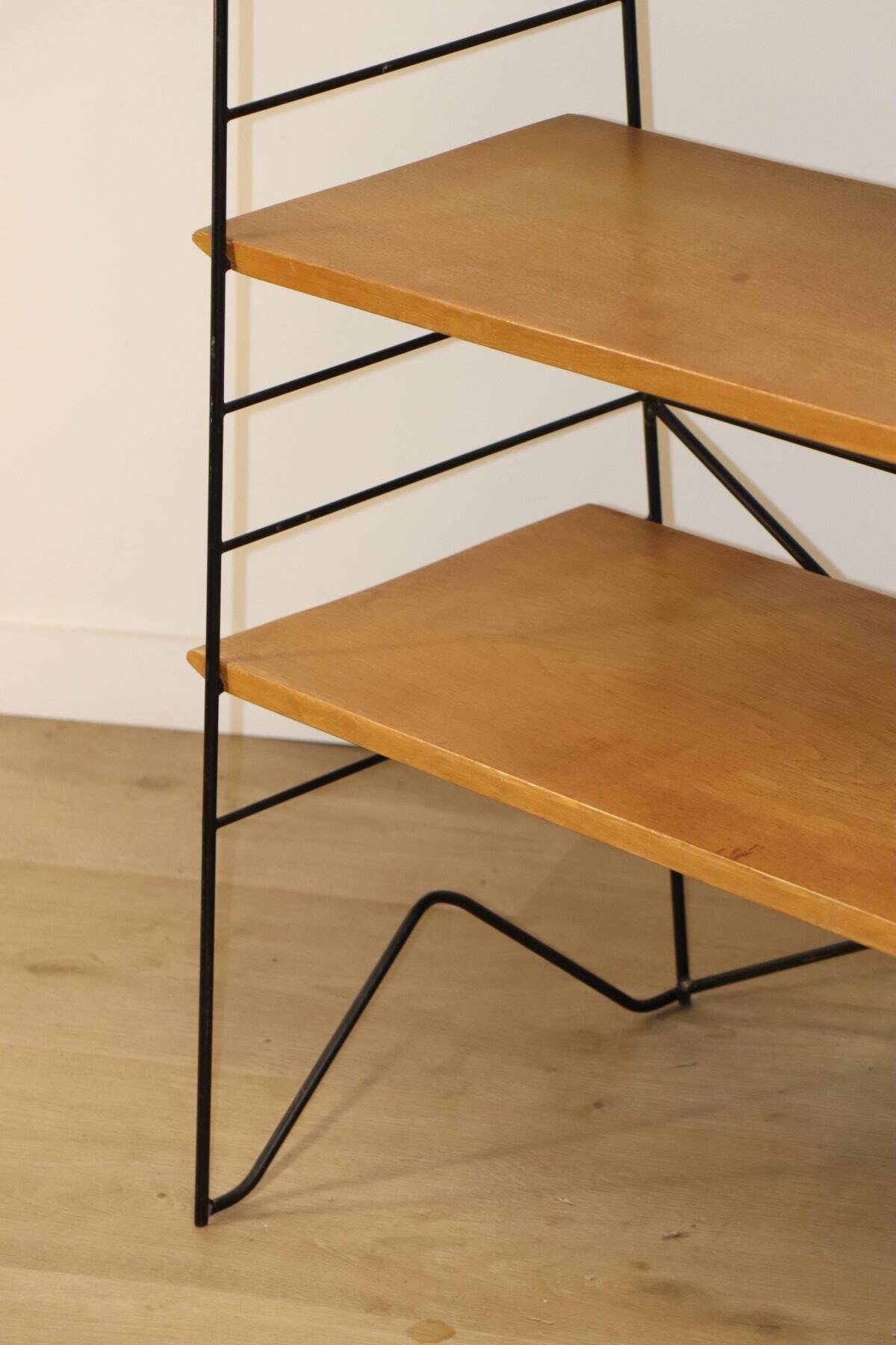 Etagère vintage en métal et chêne, 1960