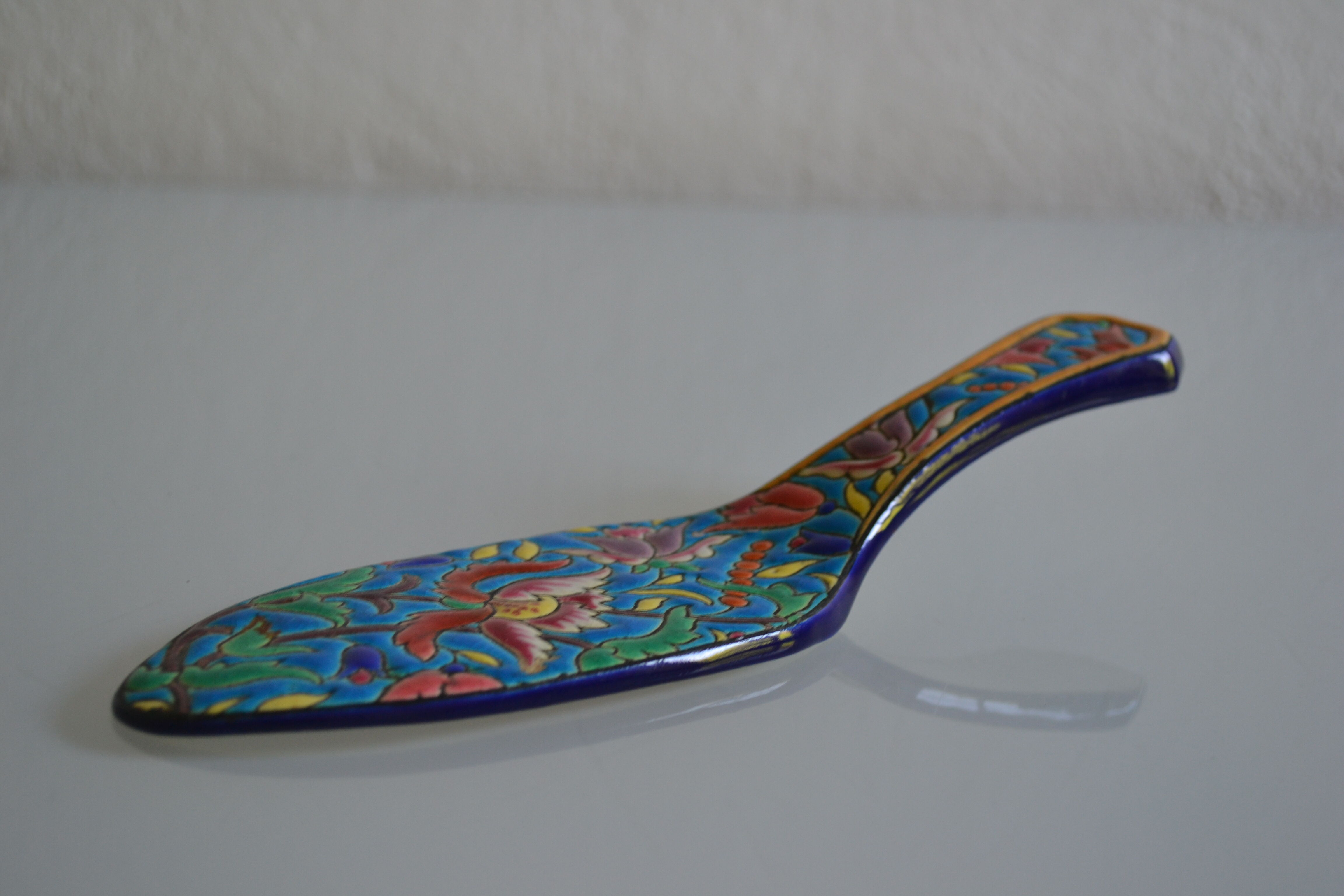 Longwy pie or cake shovel