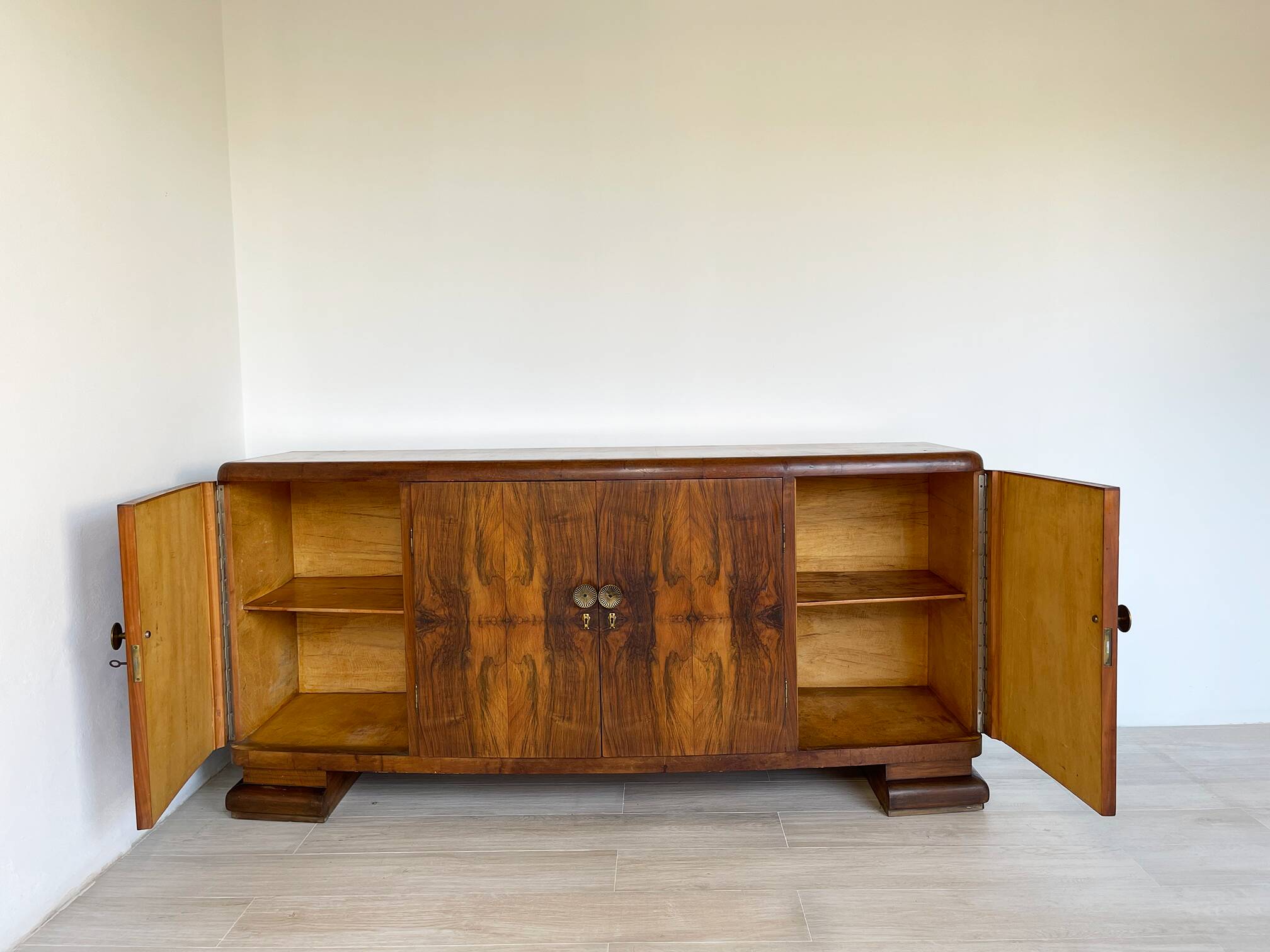 Impressionnant buffet Art déco italien des années 1920/1930