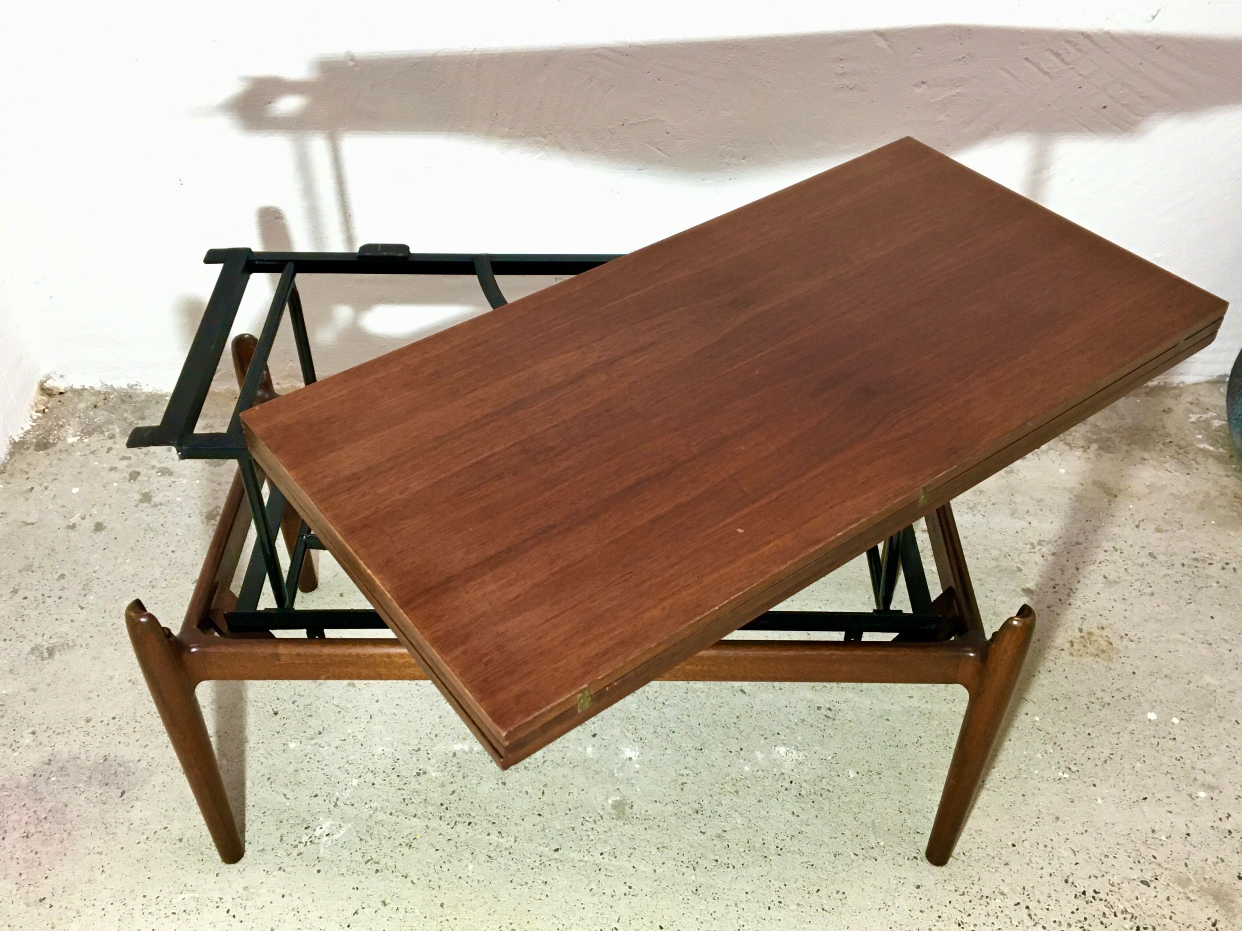 Lifting coffee table Smorrebrod 1960's