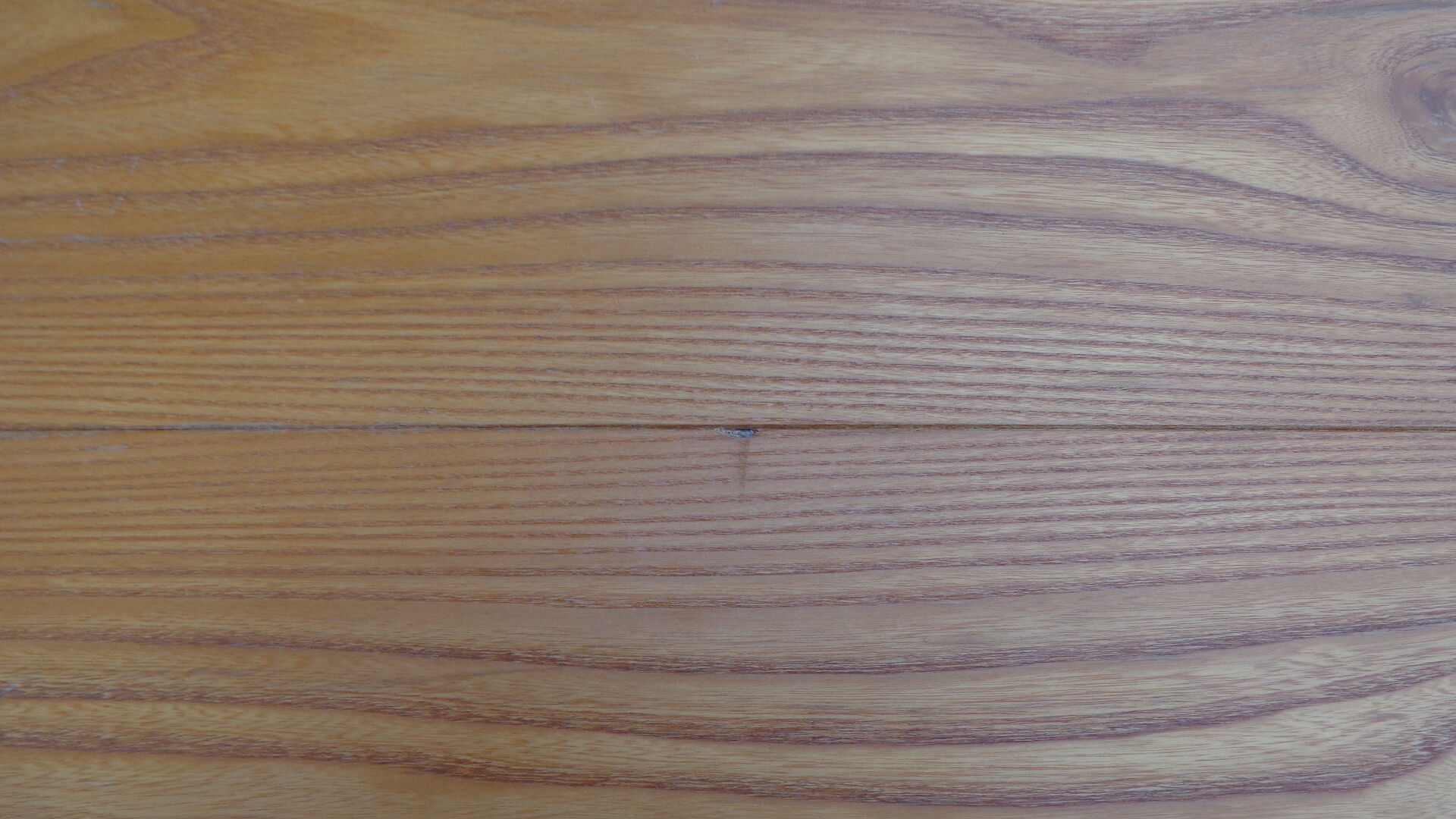 Baumann table in white wood