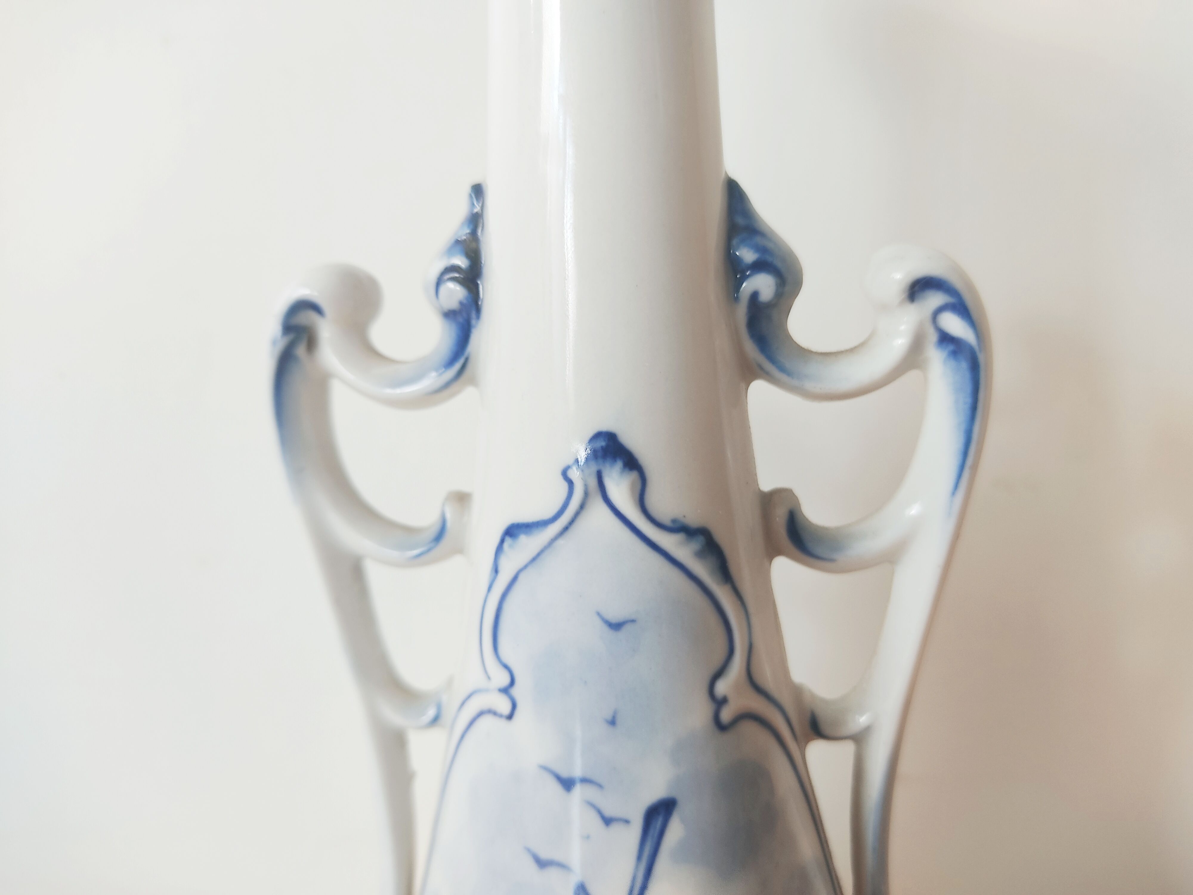 Bougeoir delft avec décor moulins