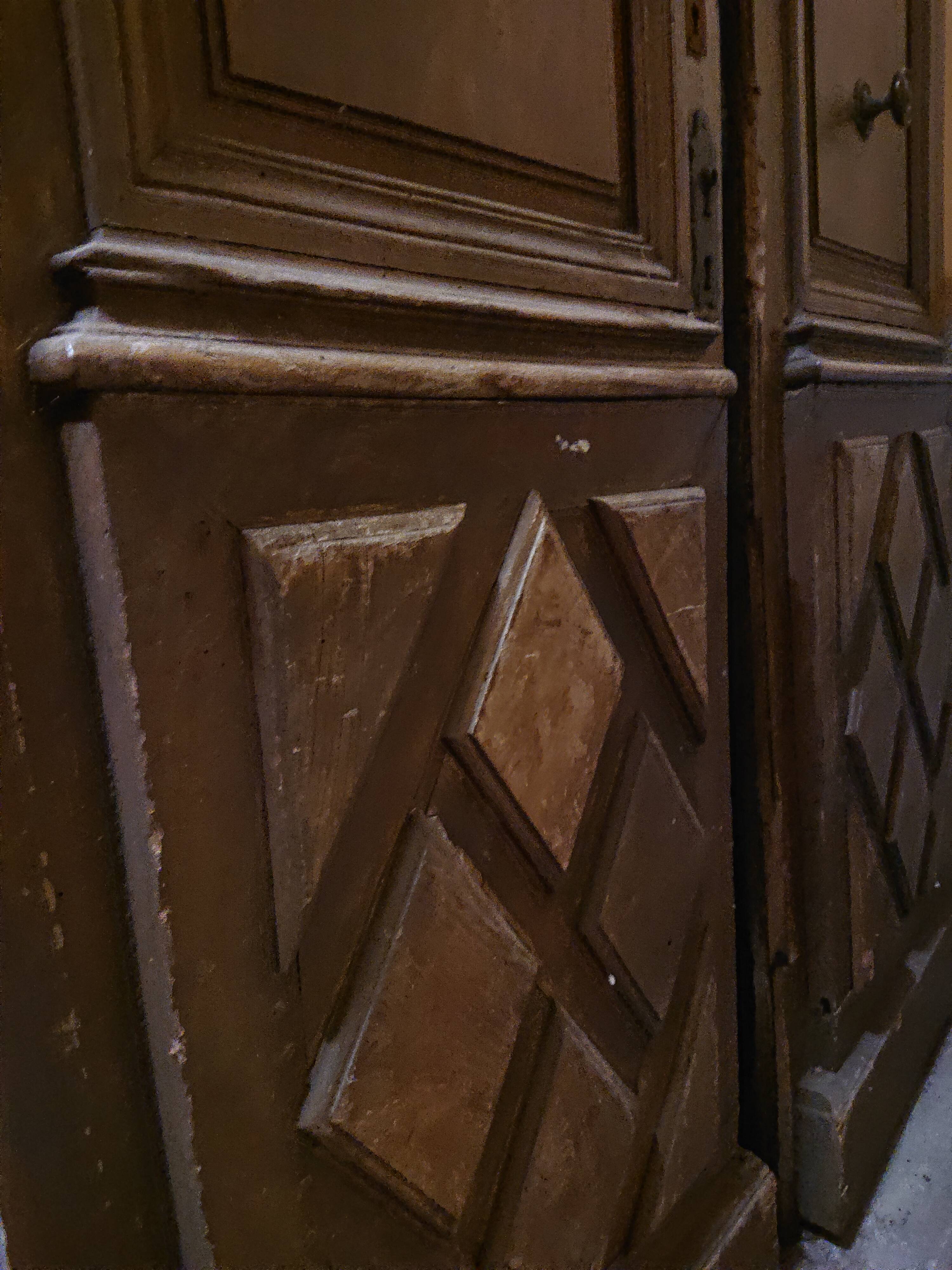 Double entrance door