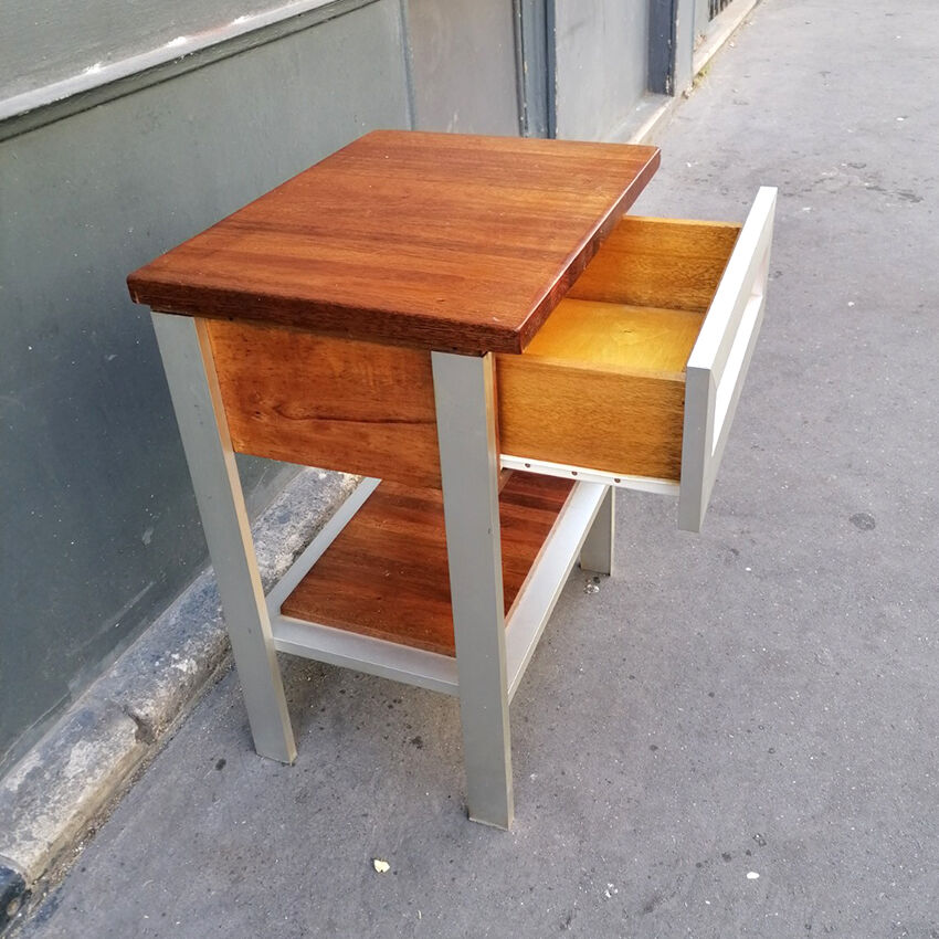 Pair of bedside tables made in italy, 1970