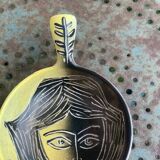 Bowl, pan with a female face engraved in enameled ceramic helene Ugo vallauris vintage