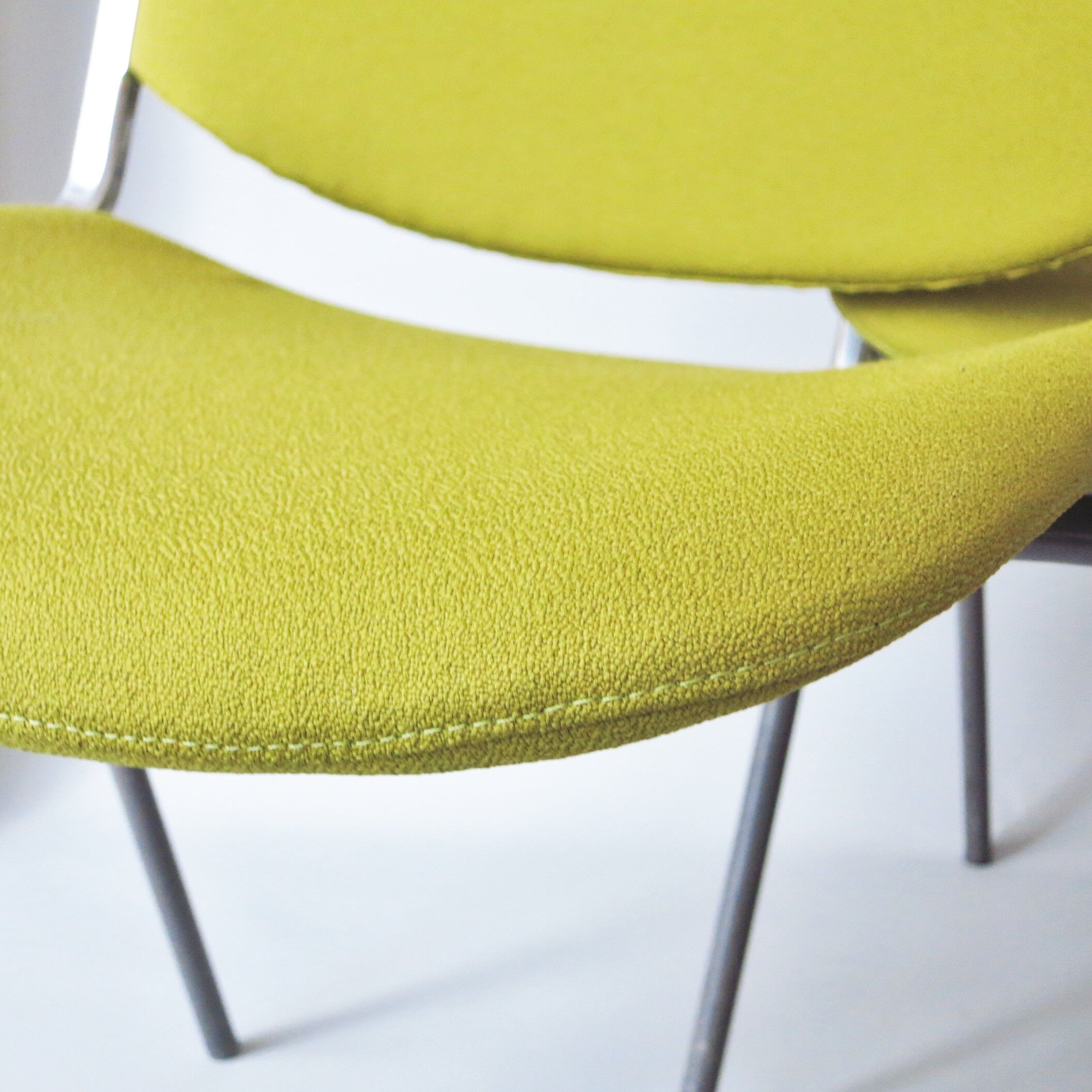 Pair of green DSC chairs anise Giancarlo Piretti Castelli