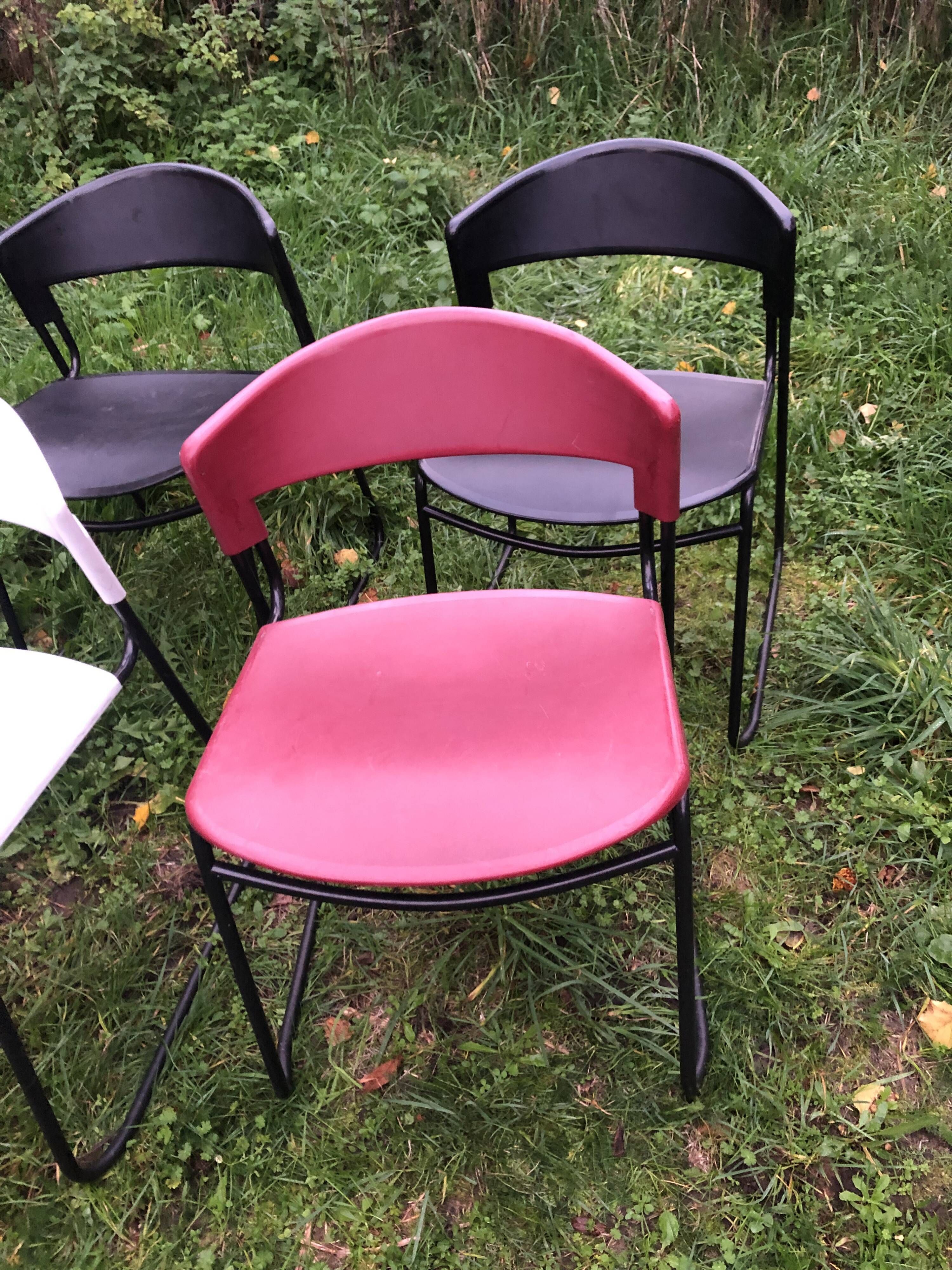 Assisa chairs by Paolo Favaretto Italy Steelcase Strafor 70s