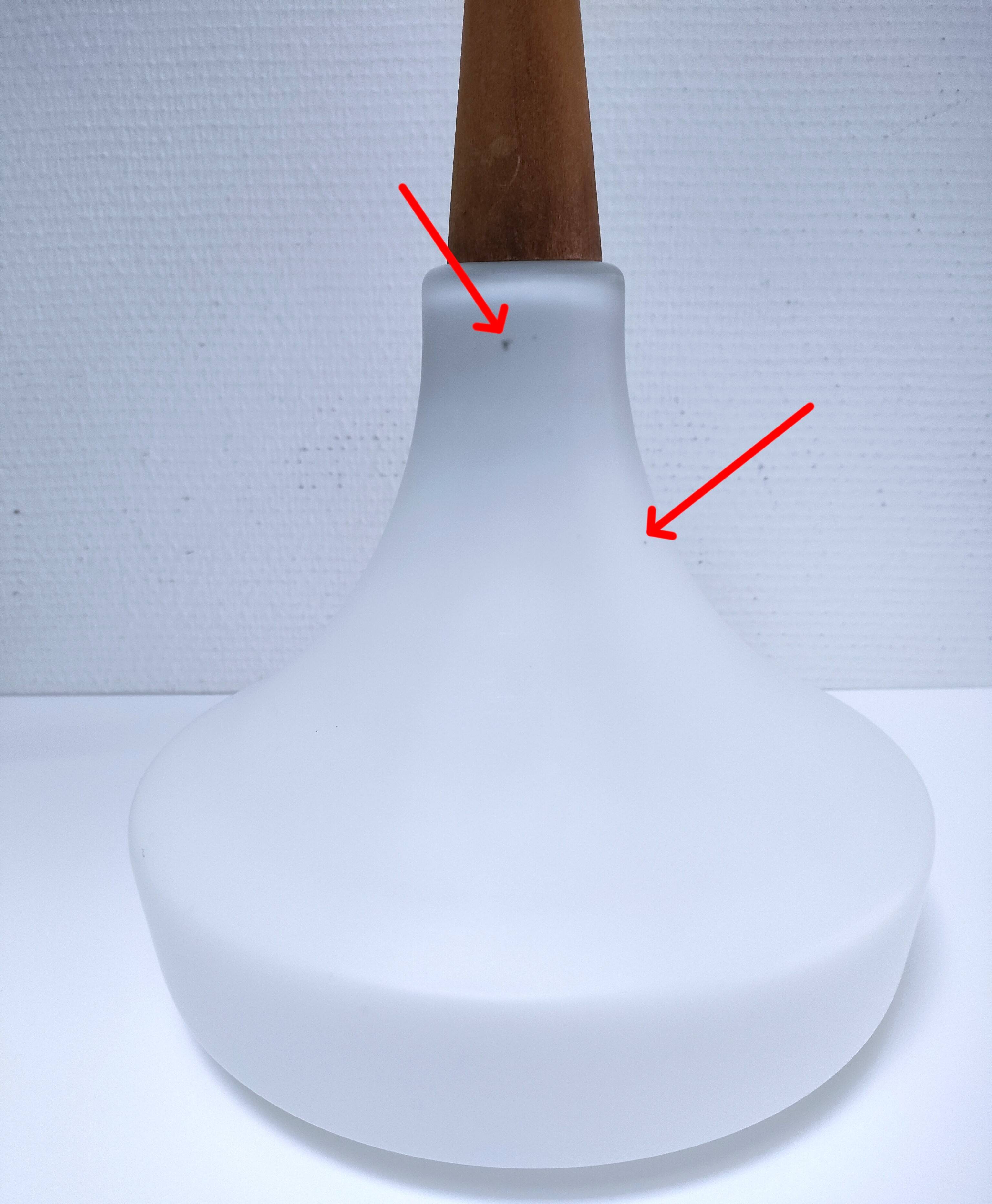 Suspension verre opalin et bois design années 70