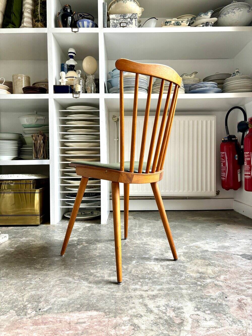 Baumann bistro chair in light wood and green skai, “Menuet” model