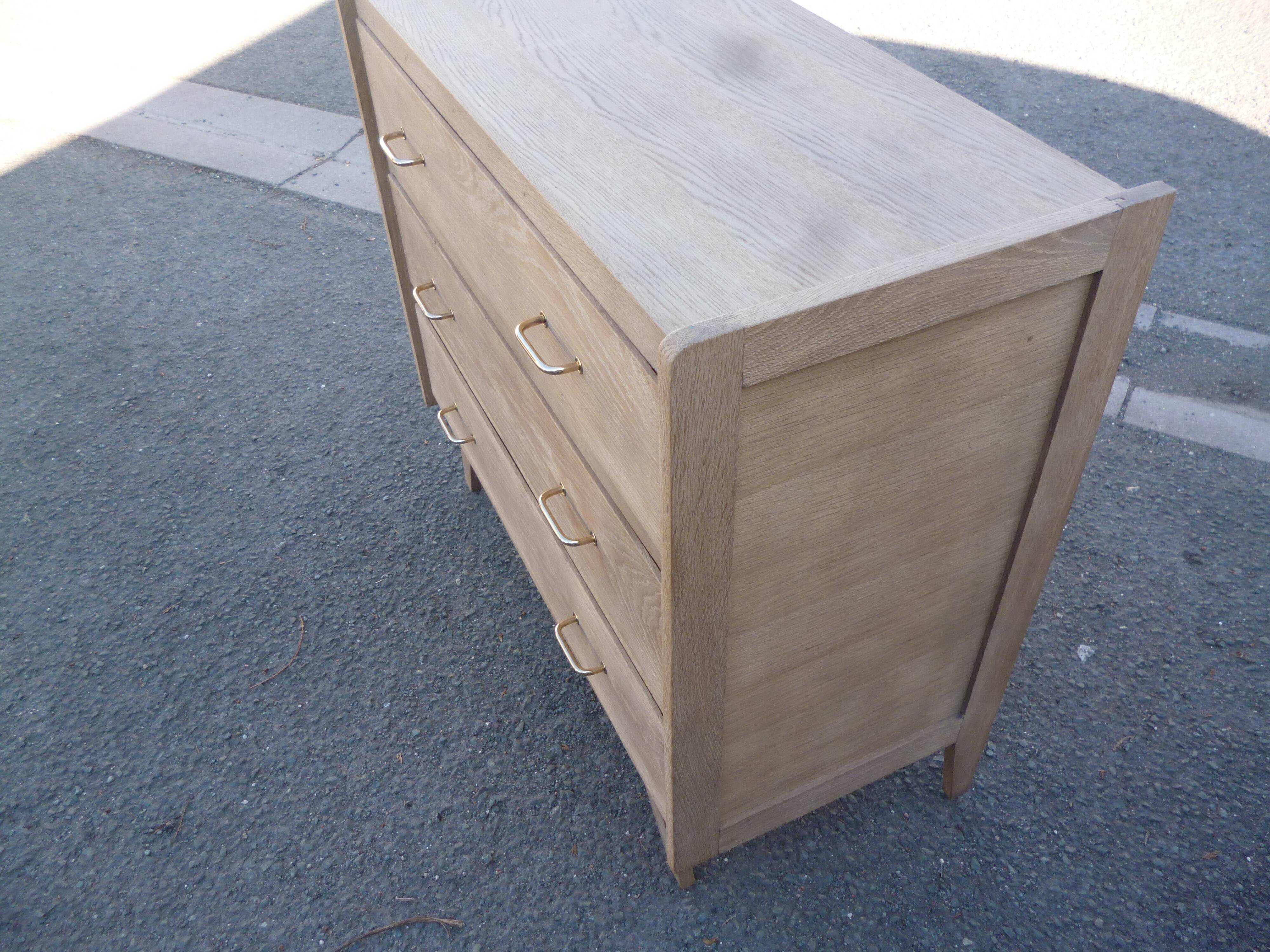 Chest of drawers year 70