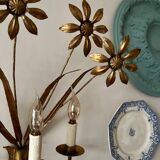 3-light flower wall light in gold metal