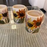 Set of 4 vintage 1970s flower stoneware mugs