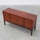 Commode danoise moderne du milieu du siècle, Danemark, vers les années 1960.