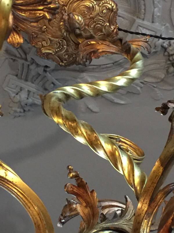 Napoleon III bronze chandelier, Louis XV style, baroque rocaille twist, 189
