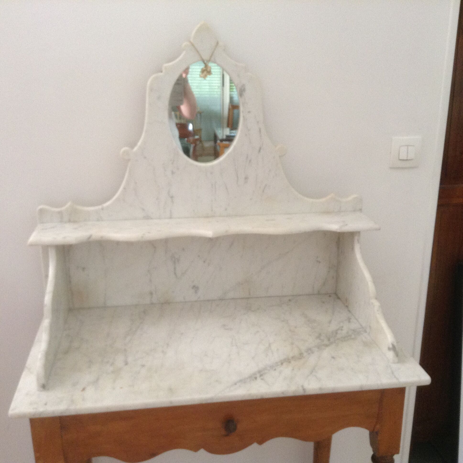 Coiffeuse Louis Philippe et son marbre avec miroir