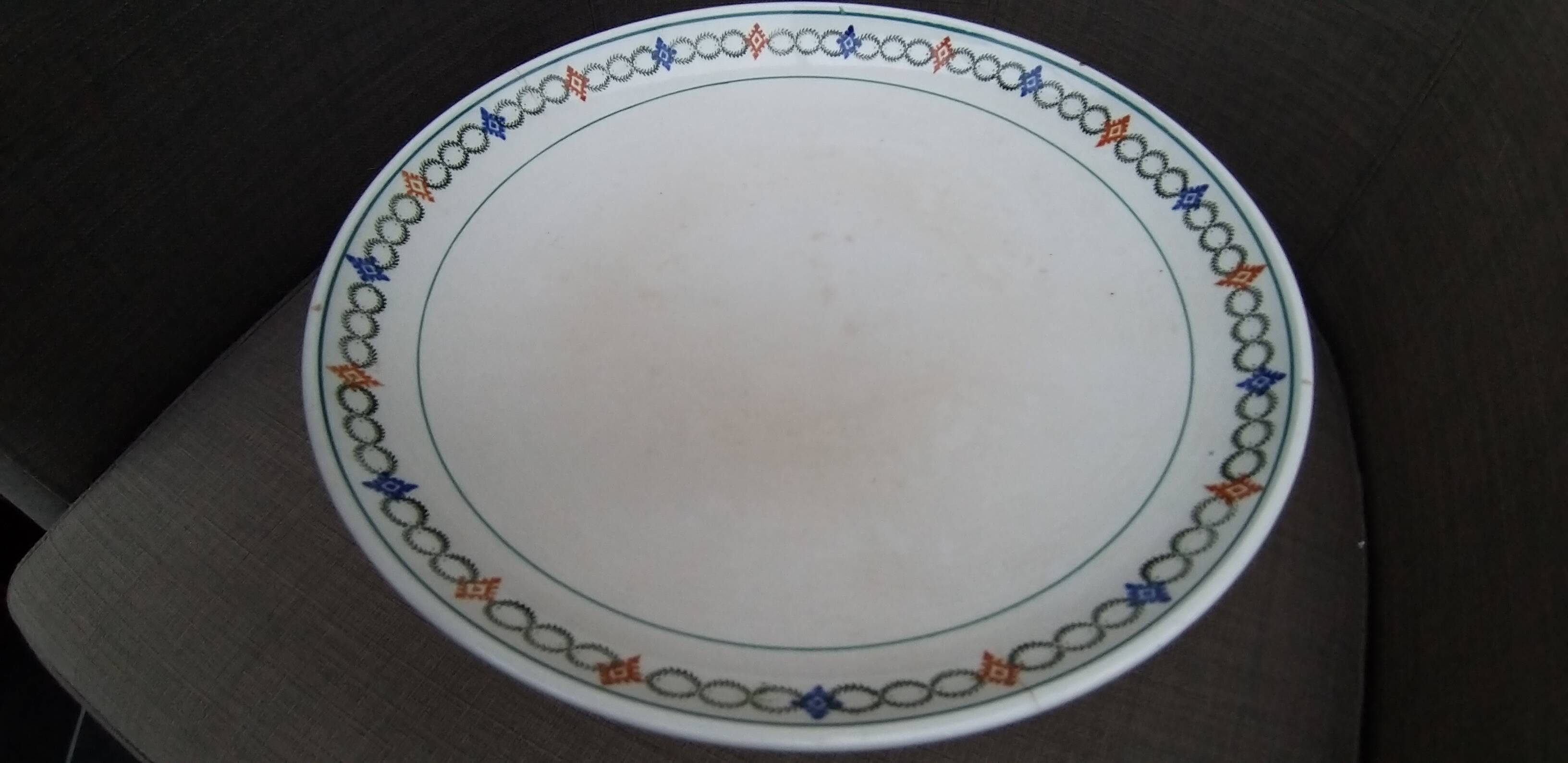 Saint amand stand bowl