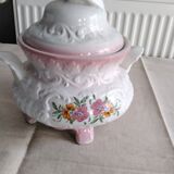 Tureen