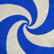 Tapis contemporain ora tressé en coton (77cm), édition unique
