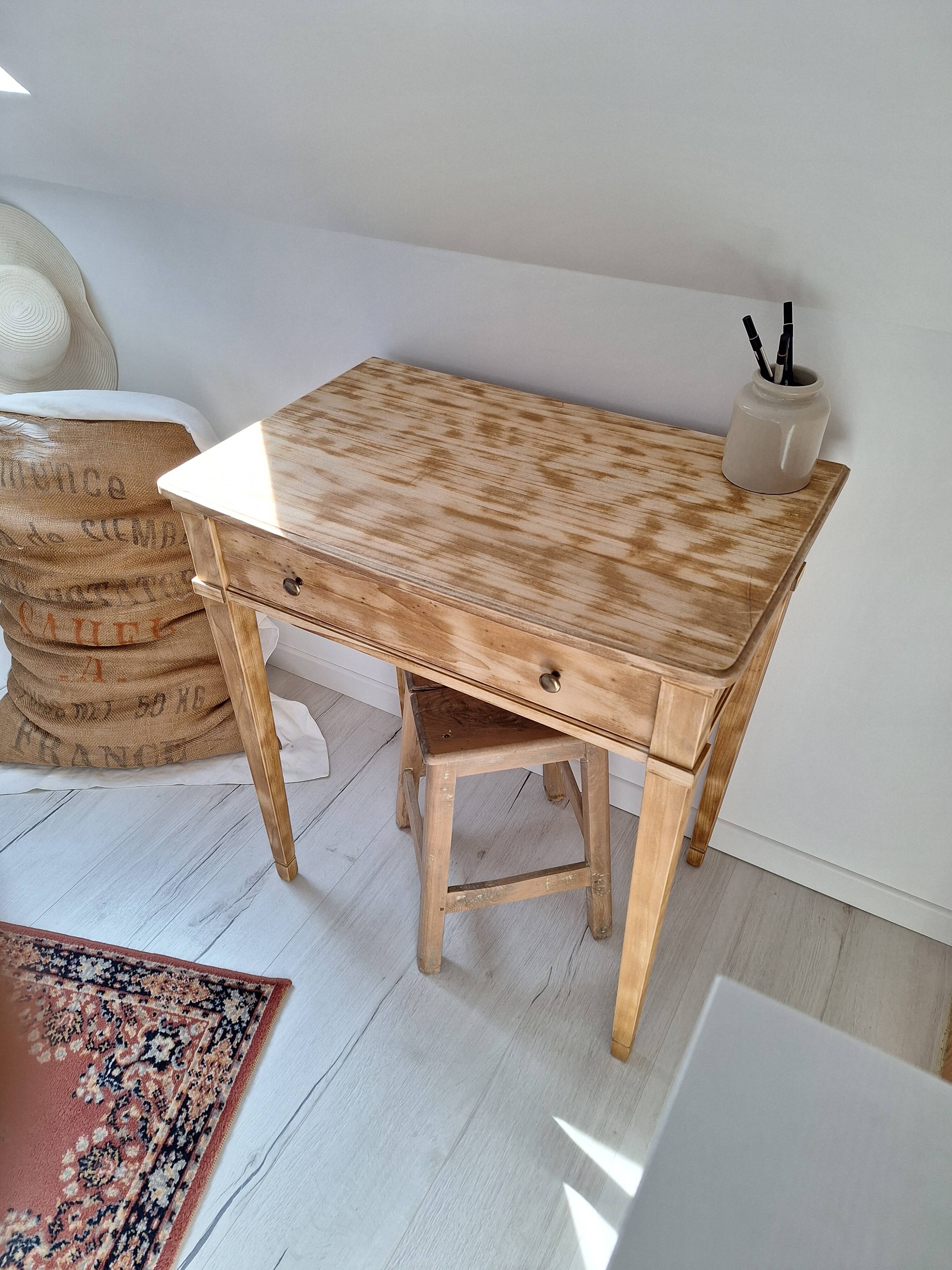 Bureau / Side table / Console in solid wood in Louis-Philippe style