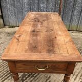 Antique cherry farmhouse table with 2 drawers and 1 pull-out