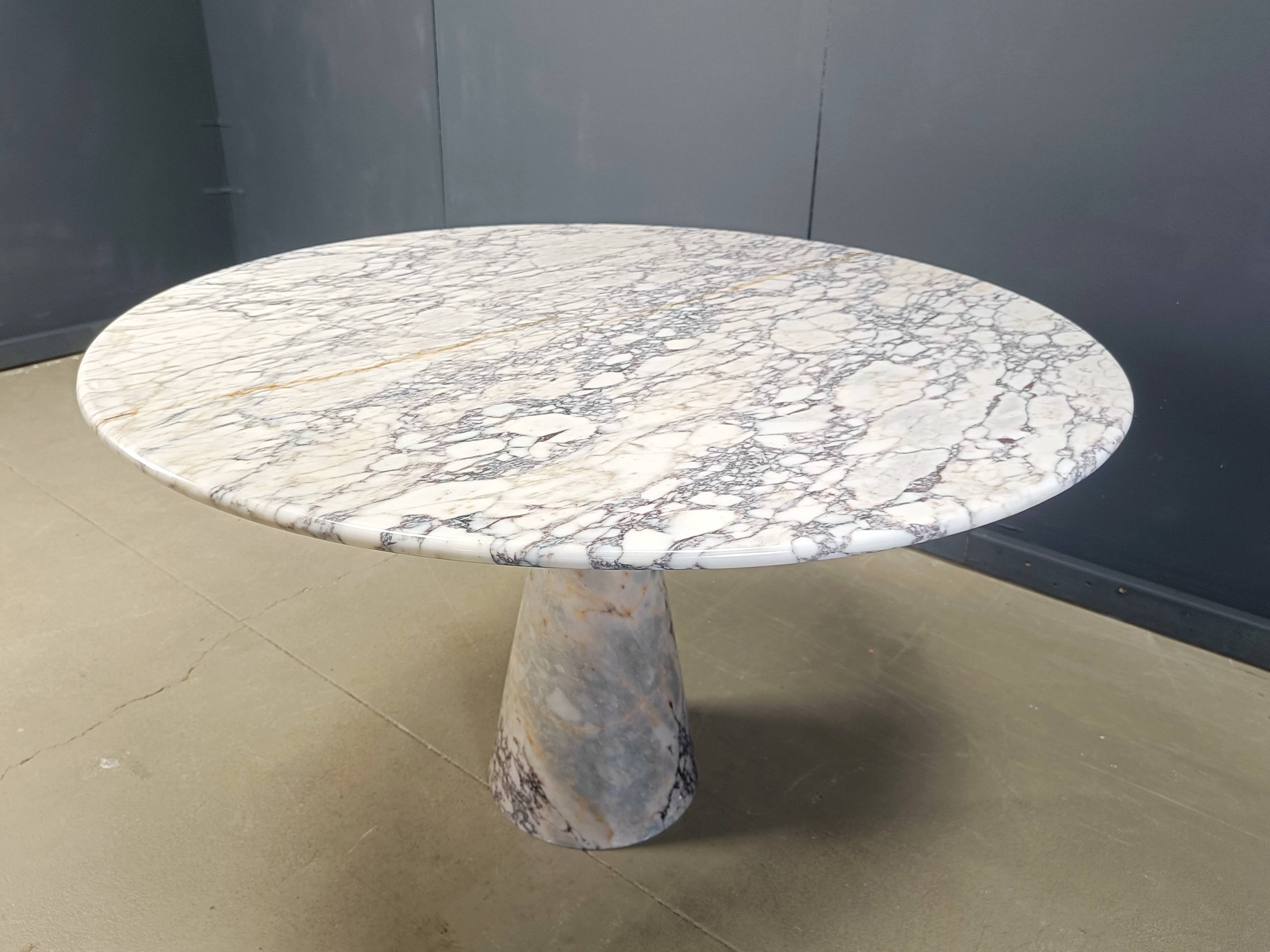 Vintage round marble dining table 1970s