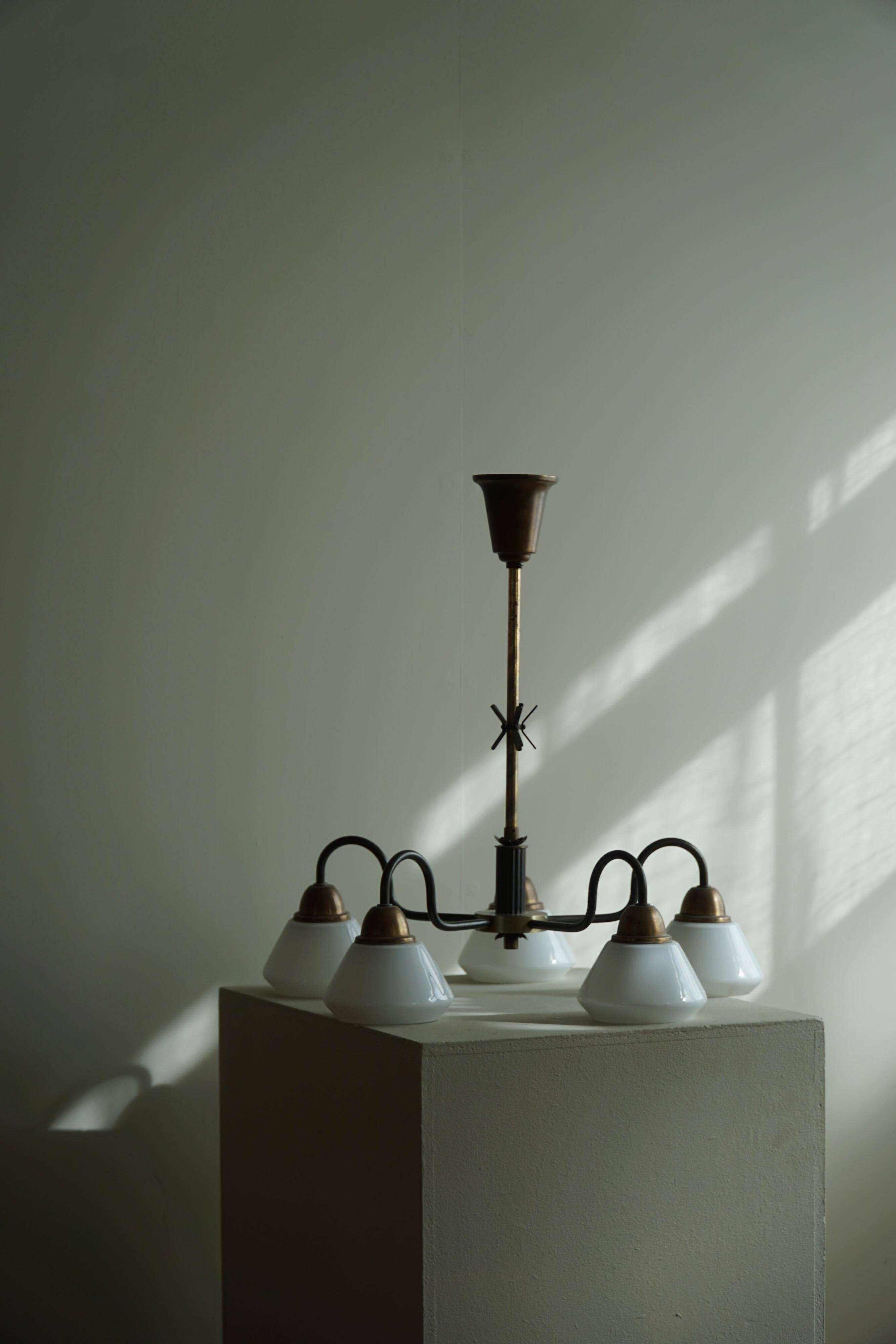A modern Danish chandelier with 5 heads in opaline glass and brass, Art Deco, 1940s.