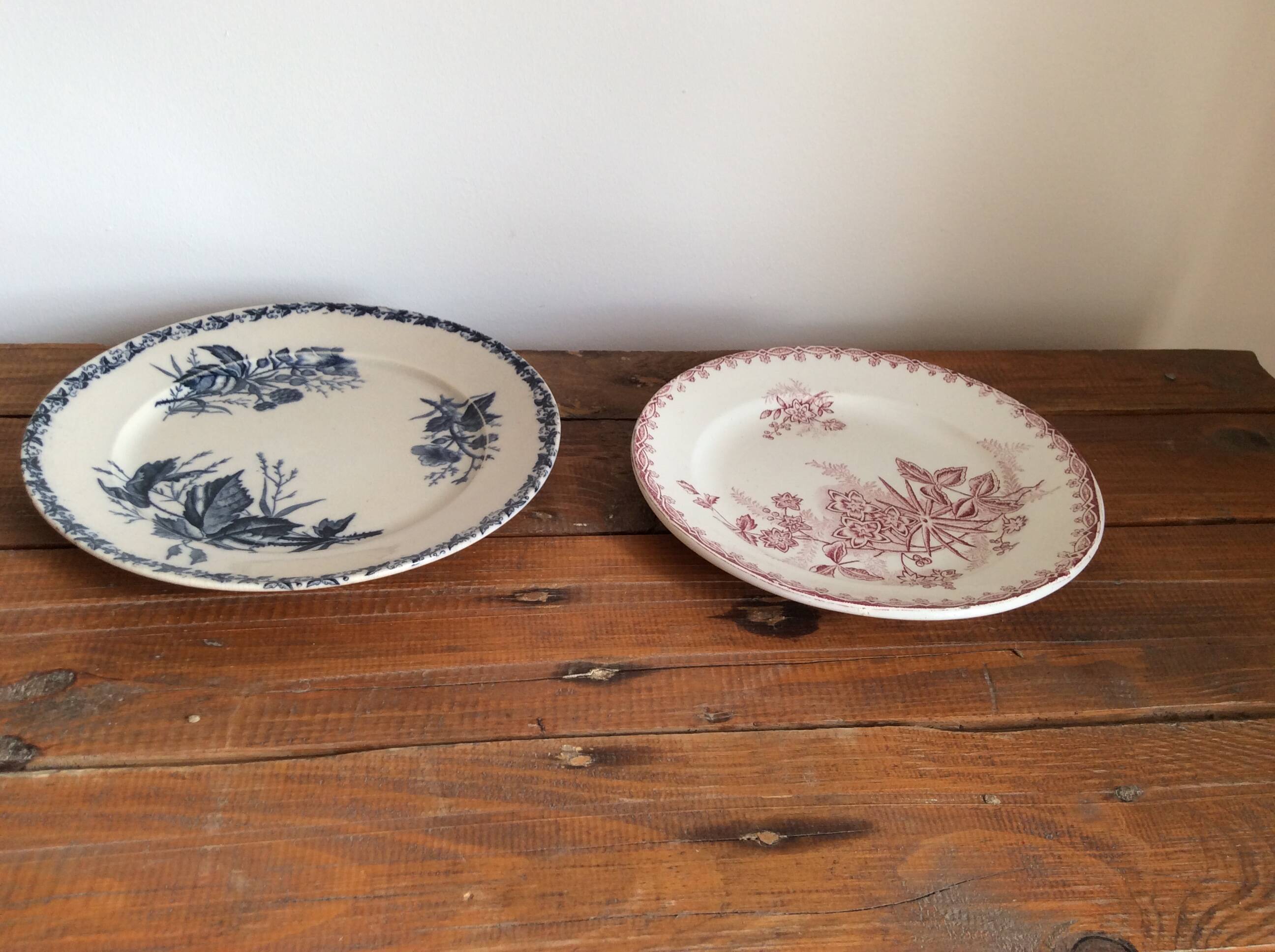 Terre de Fer dessert plates