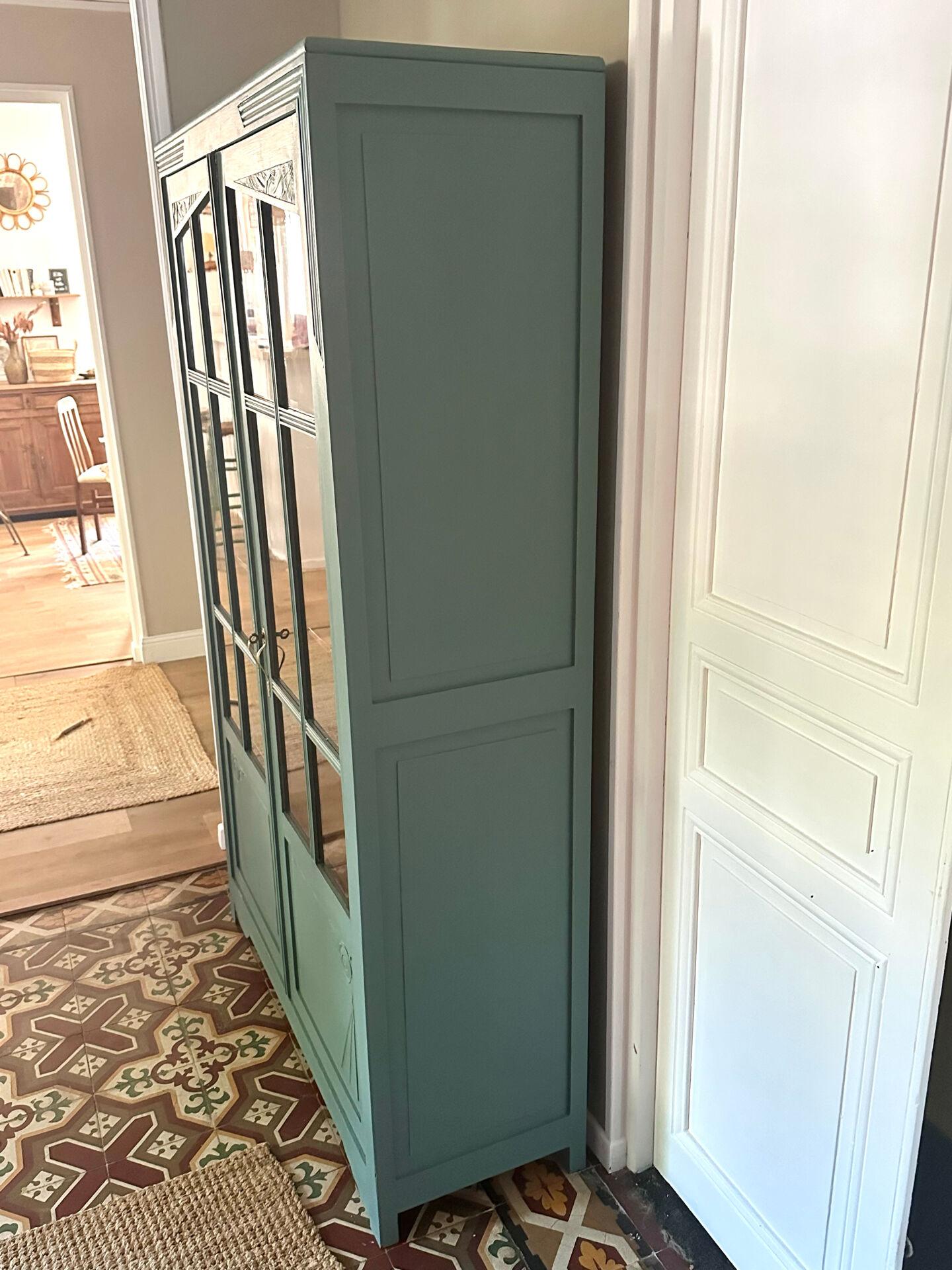 Art Deco display cabinet