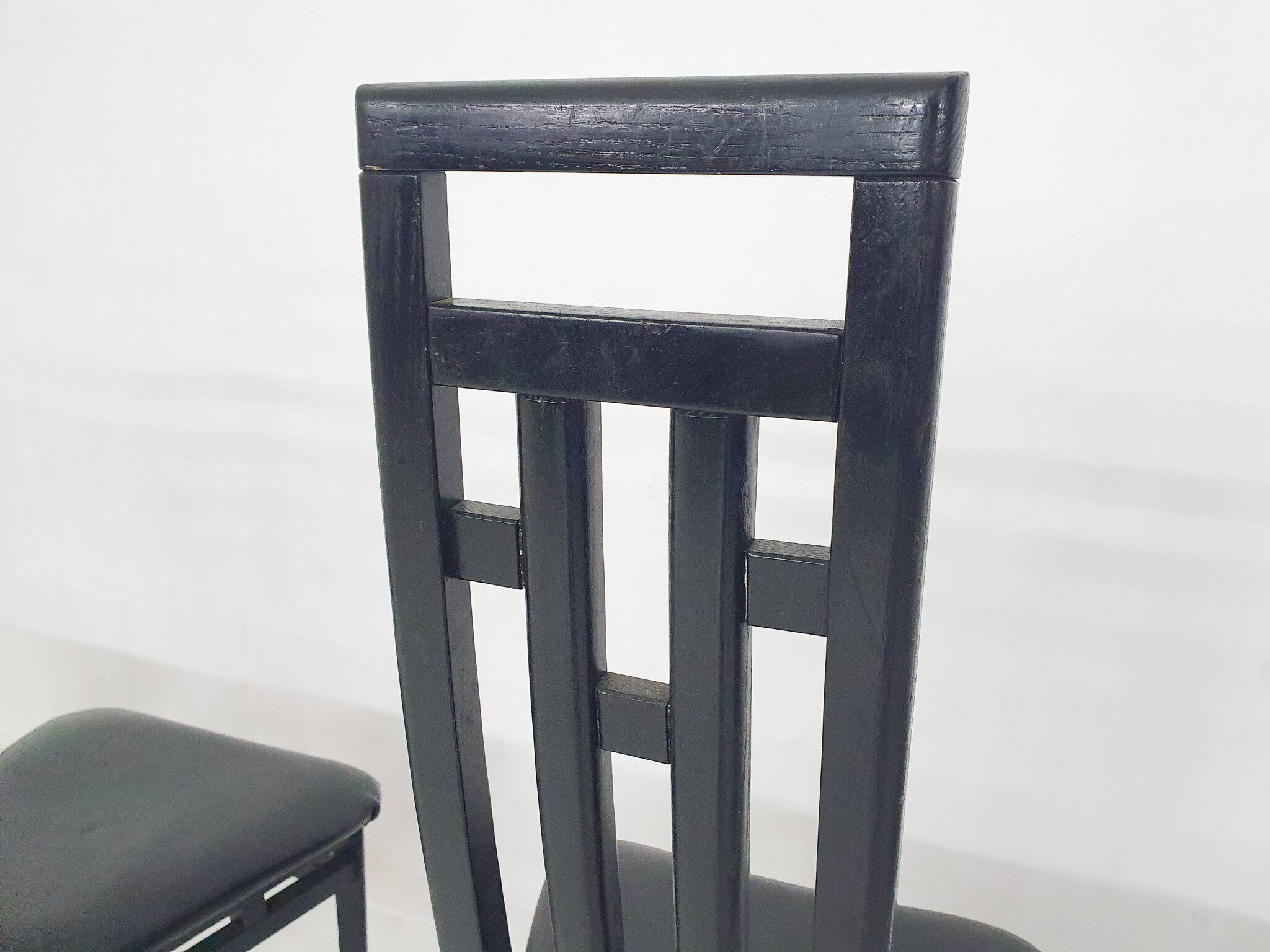 Antonio Sibau black leather dining room chairs, Italy 1980's
