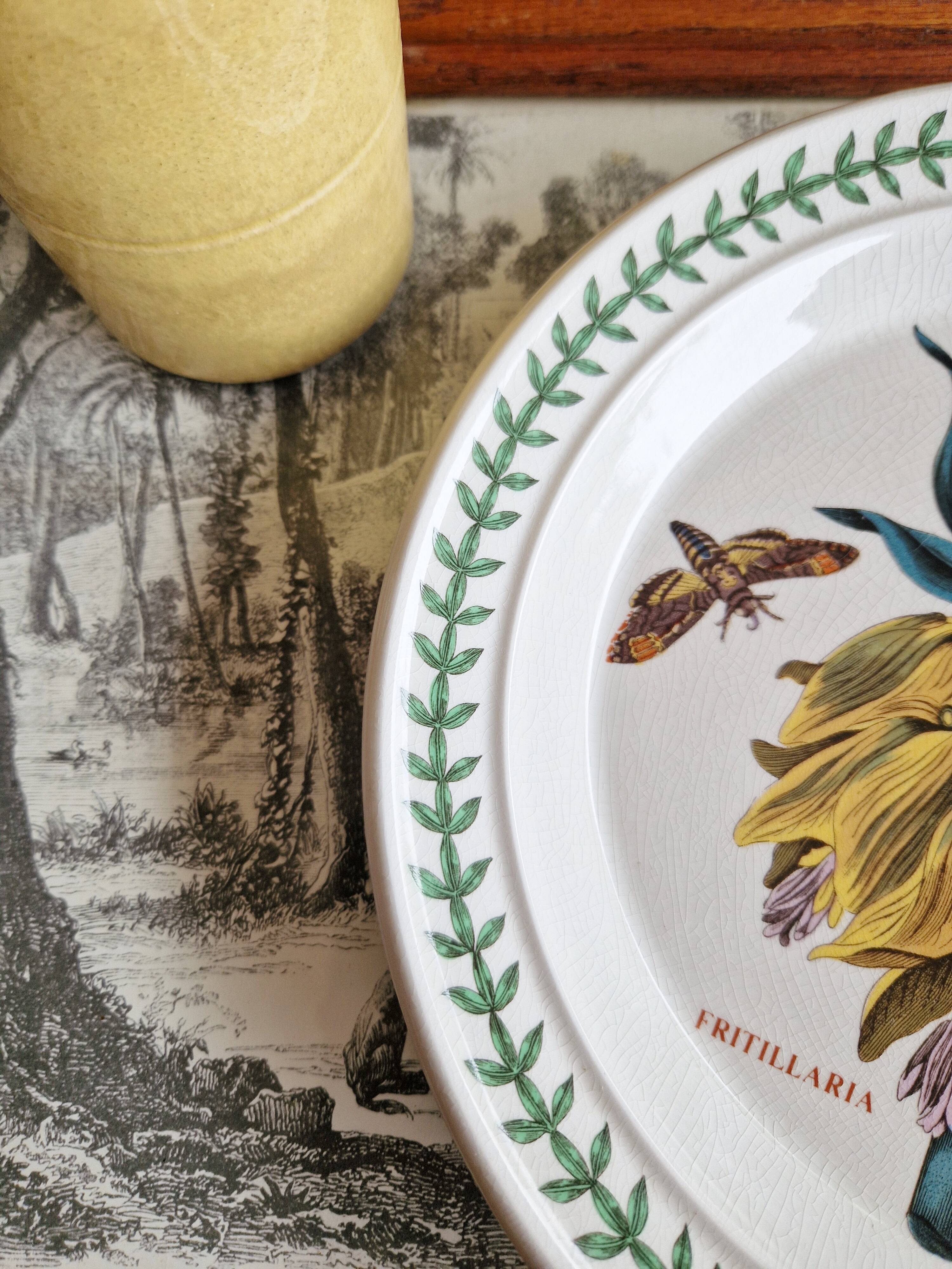 Large Portmeirion England Botanical Garden Series Fritillaria Design Plate
