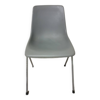 Robin Day “Polyprop” chair by AIRBORNE 1960s