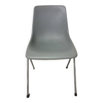 Chaise "Polyprop" Robin Day par AIRBORNE années 60