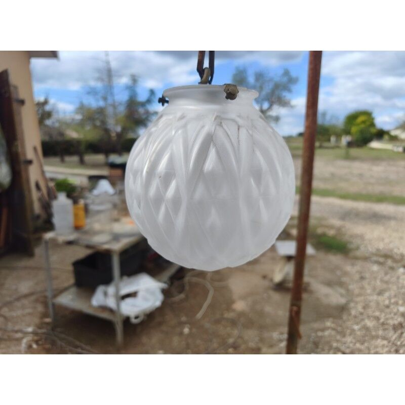 Art Deco pendant light in opalescent glass