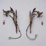 Paire d'appliques murales Art Nouveau antiques en bronze doré à fleurs de lys et feuillages, années 1890, françaises, recâblées