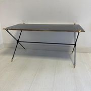Coffee tabl