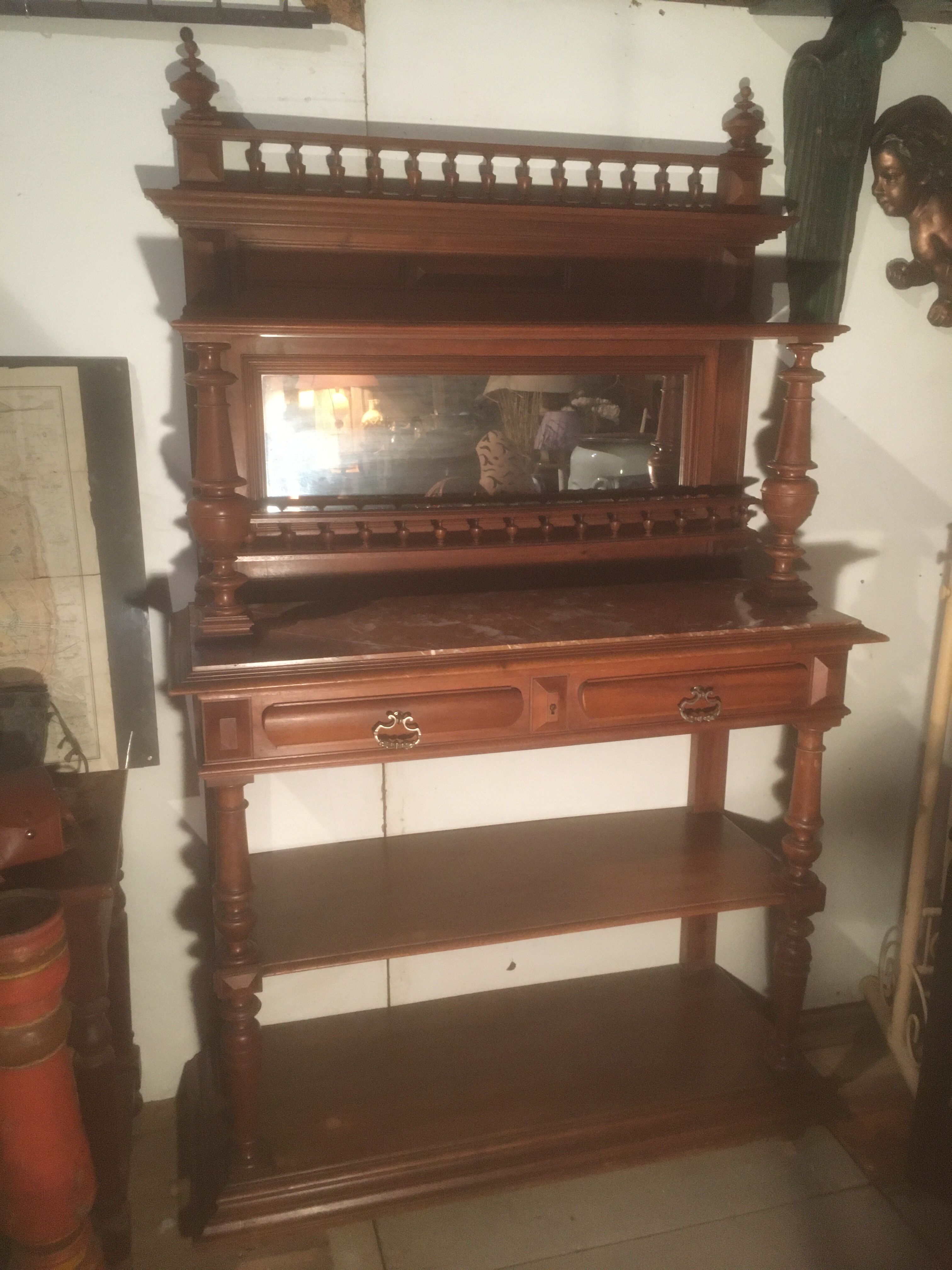 Service Henri ll in walnut, marble top